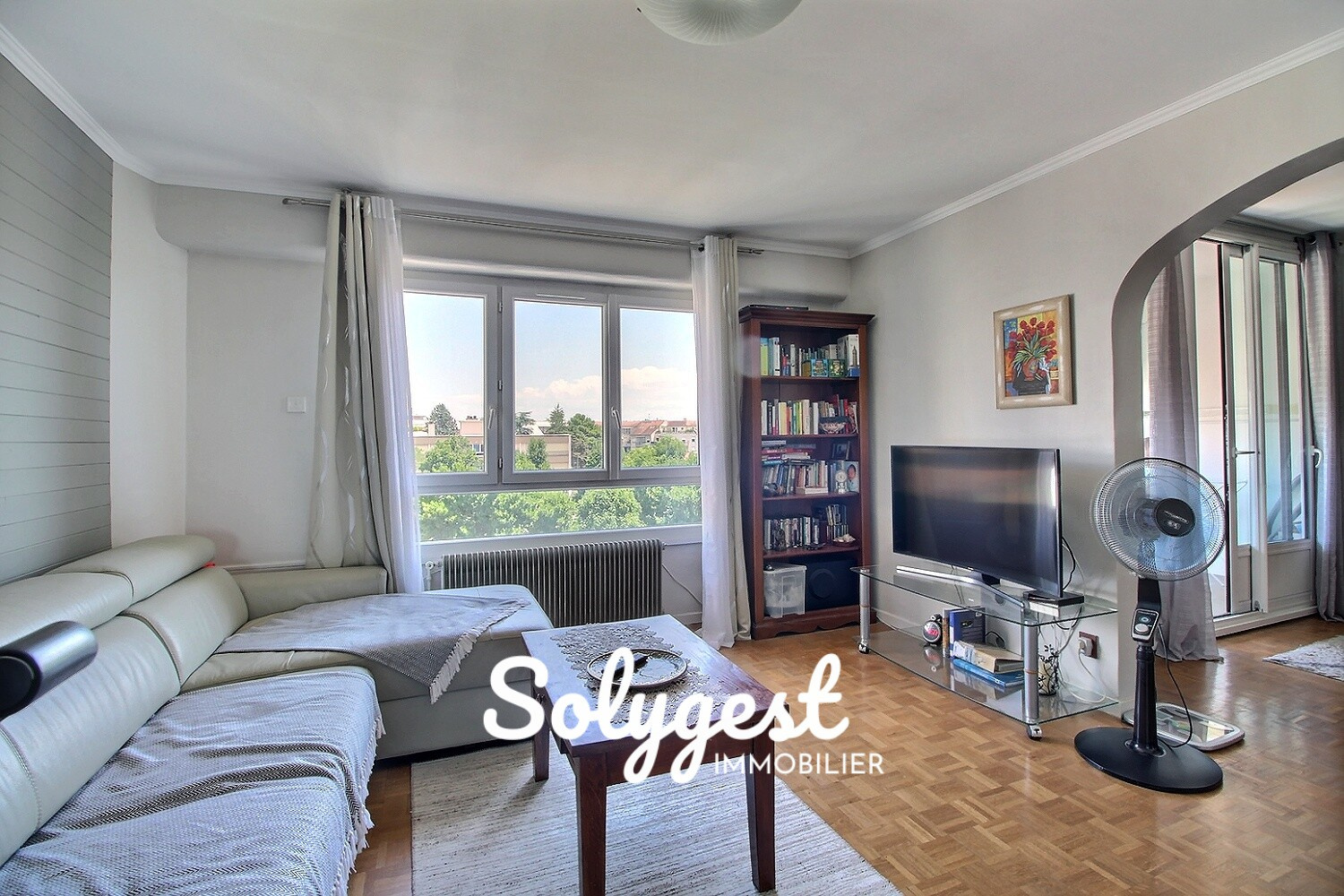 Appartement 4 pièces meublé - BRON